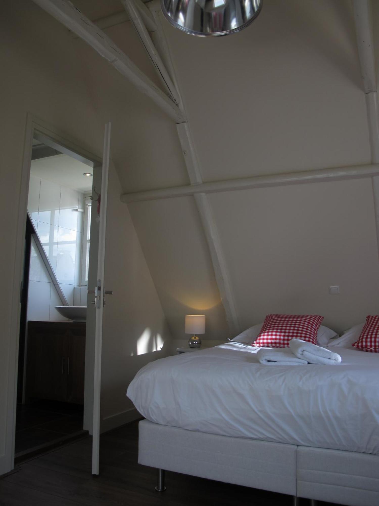 De Thuiskamer In Grou Als B&B Of Vakantiehuis Zewnętrze zdjęcie